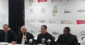 Obispos piden a senadores que elijan personas honestas en la JCE Obispos piden a senadores que elijan personas honestas en la JCE