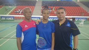 Atleta 16 años gana torneo profesional bádminton Atleta 16 años gana torneo profesional bádminton