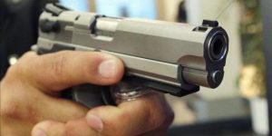 LA ROMANA:  Segundo teniente PN y delincuente mueren en balacera