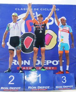 Capellán gana etapa del Triple 100 de Ciclismo Capellán gana etapa del Triple 100 de Ciclismo