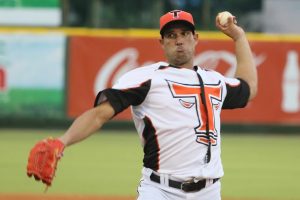 Toros vencen Aguilas, posponen dos partidos Toros vencen Aguilas, posponen dos partidos