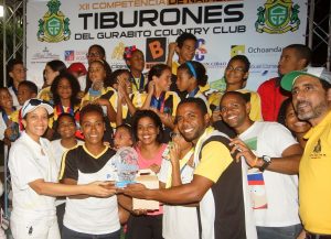 Los Fénix ganan Torneo de Natación en Santiago Los Fénix ganan Torneo de Natación en Santiago