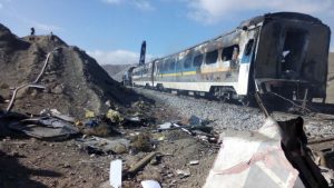 IRAN: Choque de trenes deja al menos 30 muertos