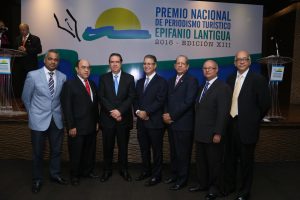 Informe turístico: Wendy Almonte gana Premio de Periodismo Turístico 2016