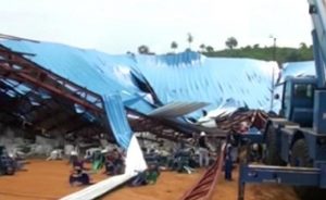 NIGERIA: Suman 160 los muertos por derrumbe en una iglesia NIGERIA: Suman 160 los muertos por derrumbe en una iglesia