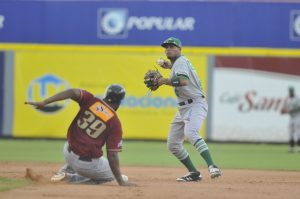 Gigantes vencen Estrellas y ganan la serie regular Gigantes vencen Estrellas y ganan la serie regular