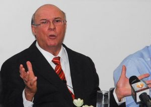 Hipólito opuesto Congreso dé poderes especiales a Medina por daños lluvias Hipólito opuesto Congreso dé poderes especiales a Medina por daños lluvias