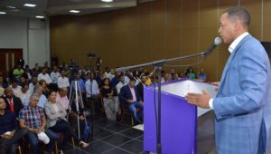 Julio Cesar Valentín defiende la naturaleza progresista del PLD Julio Cesar Valentín defiende la naturaleza progresista del PLD