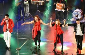 El merengue por todo lo alto en Navidad Pal Pueblo El merengue por todo lo alto en Navidad Pal Pueblo