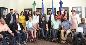 Imparten curso a personas con discapacidad Imparten curso a personas con discapacidad