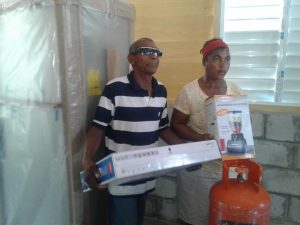 SFM: Plan Social amuebla 500 casas reconstruidas por inundaciones