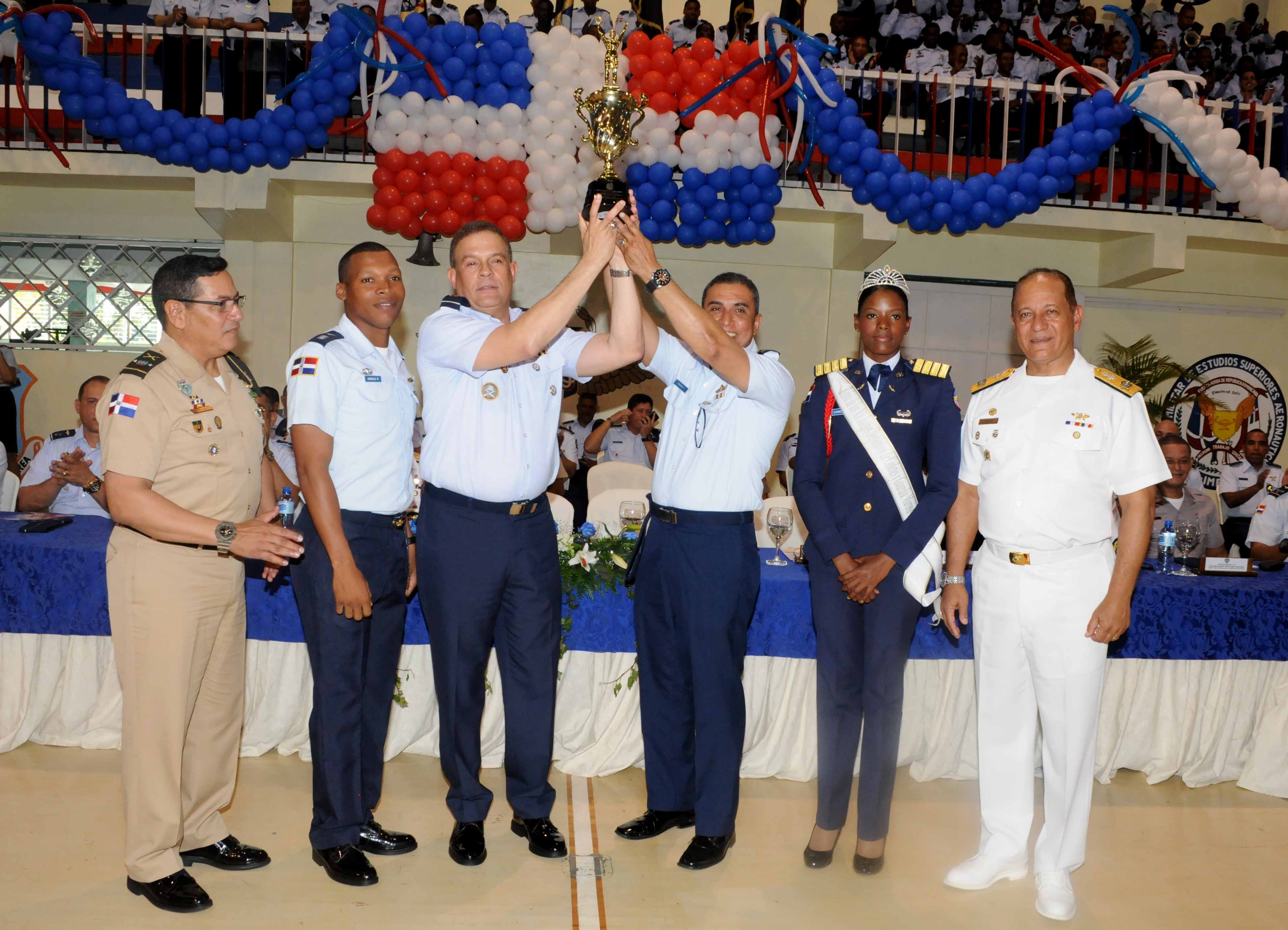La Fuerza Aérea gana los Juegos de Cadetes imagen