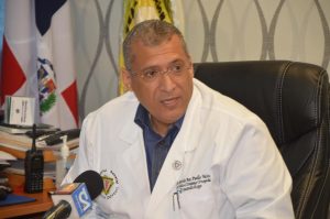 Director hospital Calventi acusa médicos «de mentirosos»