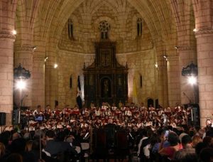 Coro de La Catedral en concierto con Cheo Zorrilla y Melliangee Pérez