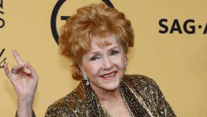 Muere actriz Debbie Reynolds, día después que su hija Carrie Fisher