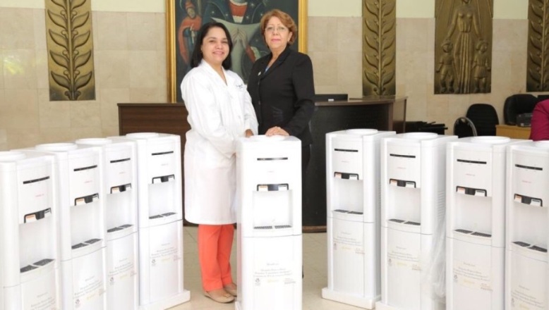 Despacho Primera Dama auxilia 40,000 embarazadas imagen