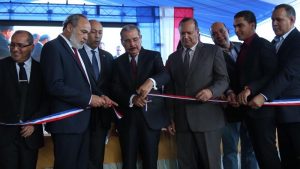 VILLA TAPIA: Danilo inaugura Centro de Diagnóstico y Atención Primaria