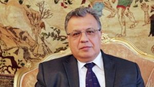 MOSCU: Muere el embajador ruso tiroteado en Ankara MOSCU: Muere el embajador ruso tiroteado en Ankara