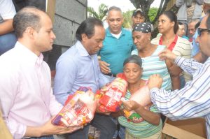 VILLA TAPIA: Inespre vende comida barata