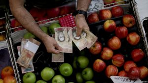 VENEZUELA: Canasta básica aumentó 422% en un año VENEZUELA: Canasta básica aumentó 422% en un año