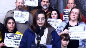EEUU: Colegio Electoral podría parar presidencia de Trump