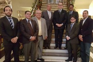 LONDRES: Embajador se reúne con delegación dominicana