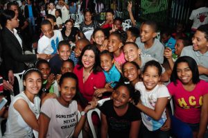 Biblioteca ofrece concierto “Un canto de amor a la Navidad” Biblioteca ofrece concierto “Un canto de amor a la Navidad”