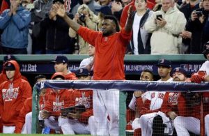 Ortiz reúne celebridades en torneo de golf benéfico Ortiz reúne celebridades en torneo de golf benéfico