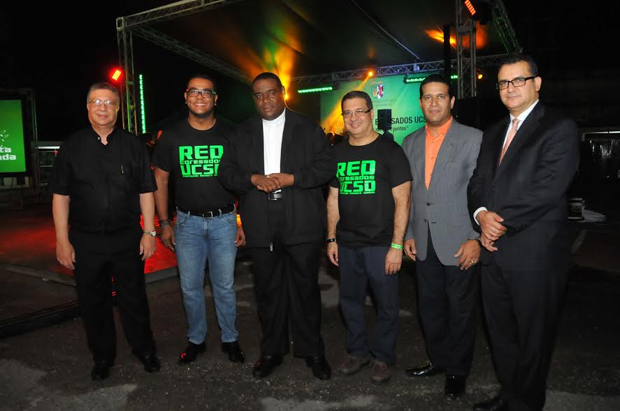 UCSD realiza tercer “Encuentro de Egresados 2016” imagen