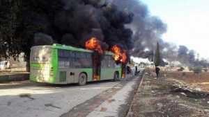 Evacuación de Alepo se suspende por quema de autobuses Evacuación de Alepo se suspende por quema de autobuses
