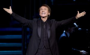 Raphael de España cantará y será premiado en los Billboard latinos