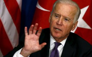 EEUU: Biden ve ataque a hutíes medida «necesaria» de disuasión