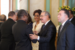 Funcionarios dan en Palacio saludo de Año Nuevo al presidente Danilo Medina