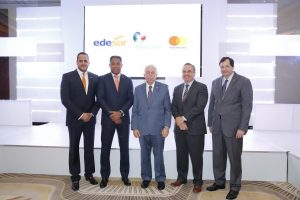 Banco BHD León y Edesur firman alianza y lanzan tarjeta