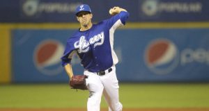 Licey se coloca a un paso del campeonato de beisbol Licey se coloca a un paso del campeonato de beisbol