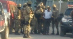 Senador electo haitiano preso en Miami por supuesto tráfico drogas