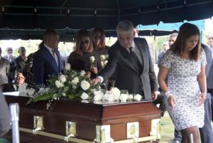 Sepultan restos dirigente del PRD y consultor de la Cancillería Salim Ibarra