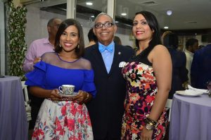 Lucivel Avila, Alejandro Pichardo y Franca Valoy.