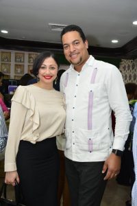 Margarita Acosta y Joan Francisco.