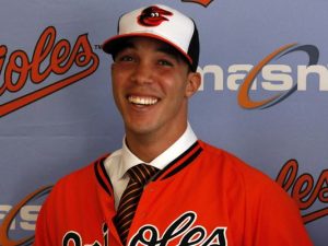 Ubaldo Jiménez espera ganar 20 juegos con los Orioles Ubaldo Jiménez espera ganar 20 juegos con los Orioles