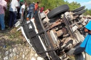 Al menos 20 muertos y decenas de heridos en un accidente en Haití