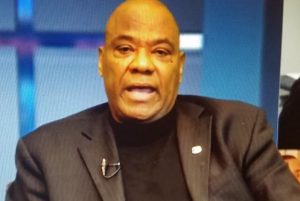 Ven reducción de horas de trabajo perjudica a los taxistas de NYC Ven reducción de horas de trabajo perjudica a los taxistas de NYC