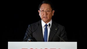 Fabricantes de automóviles intentan calmar a Trump con inversiones en EE.UU.