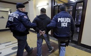 Jueza Inmigración frena deportación de criollo por caso droga 2002 Jueza Inmigración frena deportación de criollo por caso droga 2002