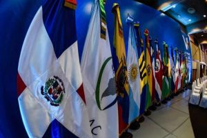 BAVARO: Latinoamérica se exhibe sin rumbo e indecisa ante V cumbre Celac