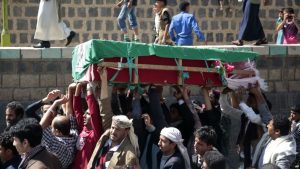 YEMEN: Matan 32 civiles durante bombardeos coalición árabe YEMEN: Matan 32 civiles durante bombardeos coalición árabe