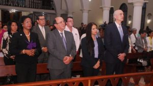 Universidad O&M conmemora 51 aniversario