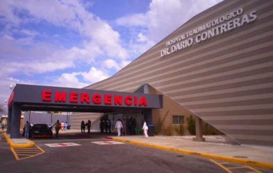 Hombre irrumpe en hospital  mata una mujer y hiere a otra