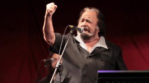 Muere Horacio Guarany, autor de «Si se calla el cantor»