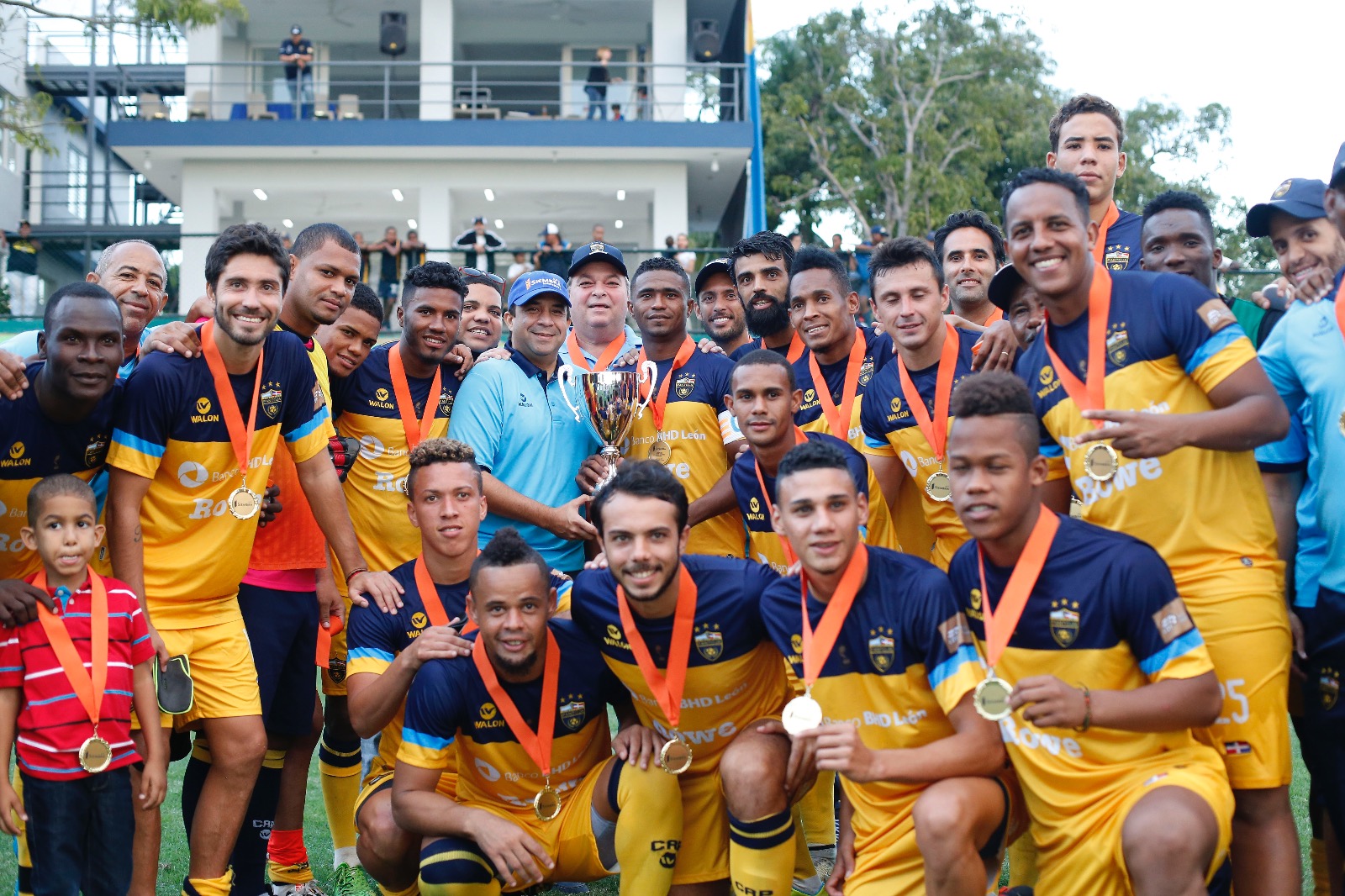 Pantoja gana en Copa Fútbol Dominico-Canadiense imagen